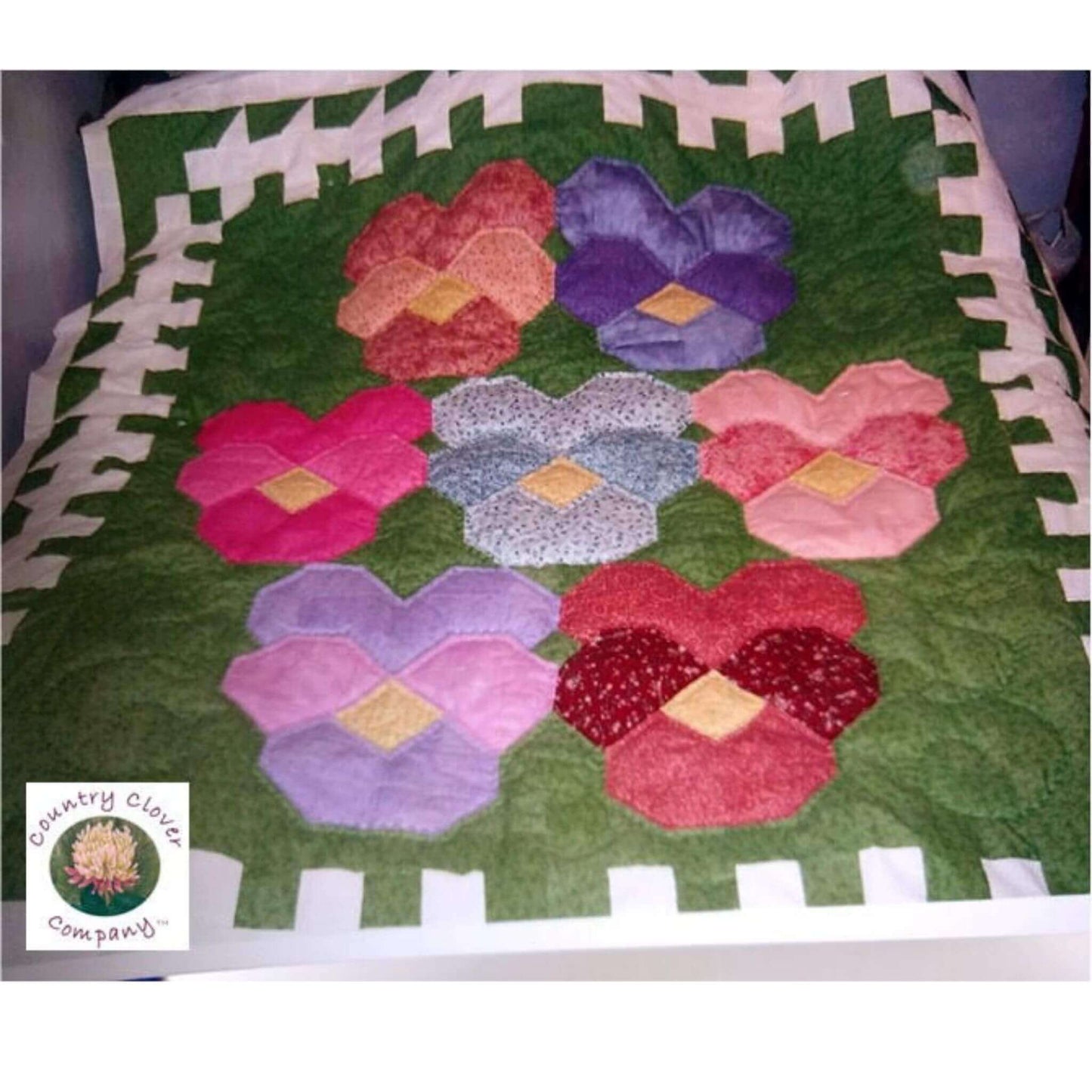 Pansy Garden Quilt Pattern - Country Clover Company